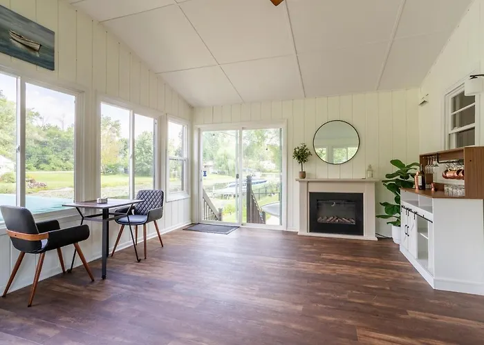 Entire On The Water, 2 Kayaks, Game Room, Firepit, Bbq Grill, Netflix Wifi Ferienhaus McHenry