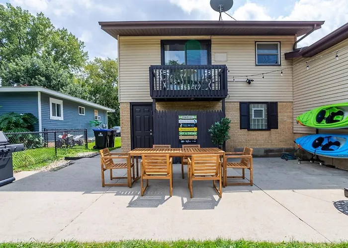 Ferienhaus Entire On The Water, 2 Kayaks, Game Room, Firepit, Bbq Grill, Netflix Wifi